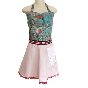 NWOT Anthropologie Cuisine Couture apron pink lace